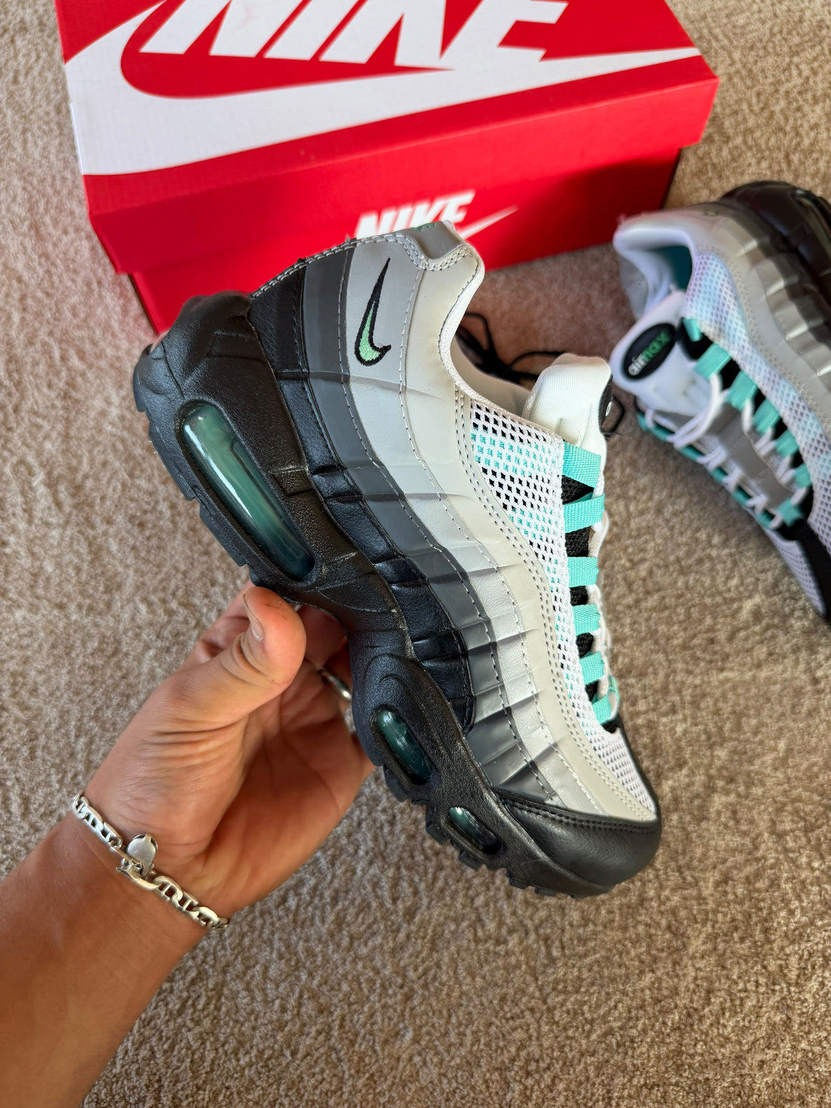 Air max 95 tricolor logo azul