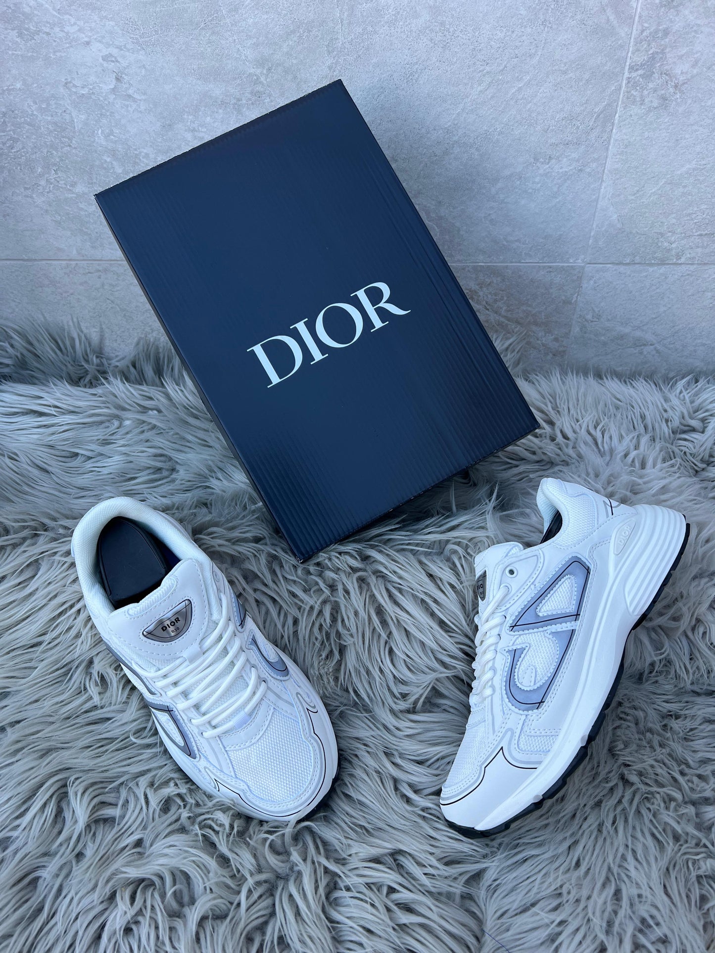 Dior b30 blancas logo gris