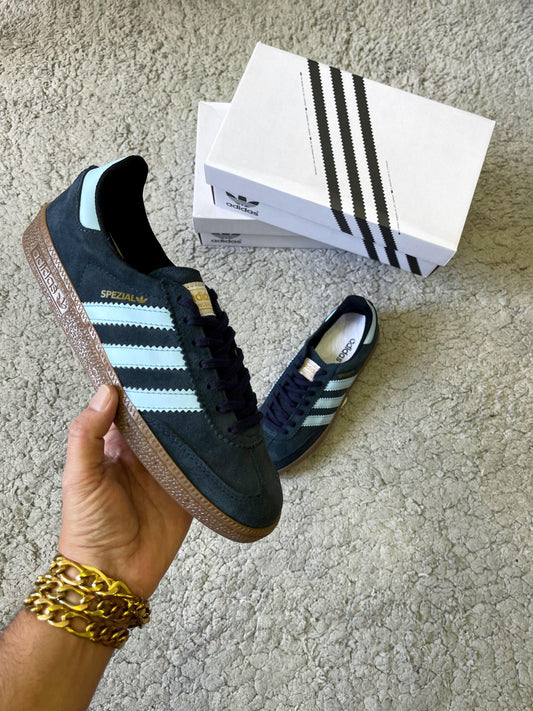 ADIDAS SPEZIAL azul marino logo dorado suela marron