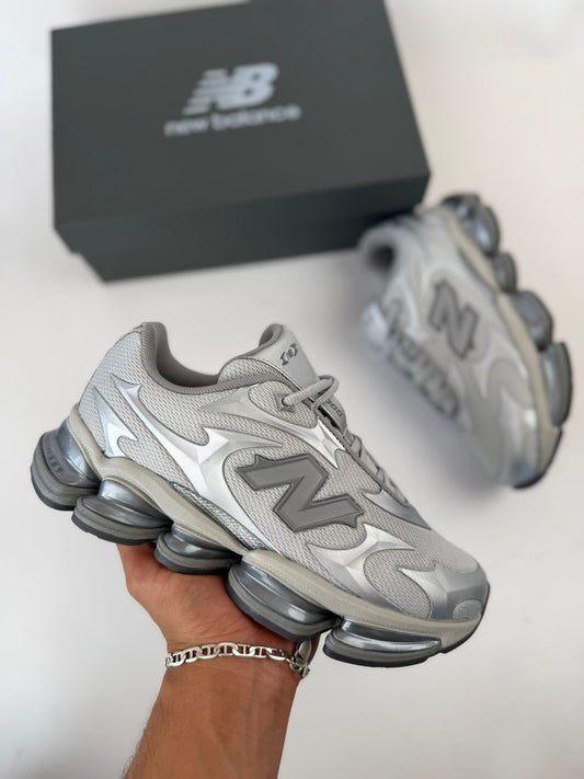 New Balance 2000 grises