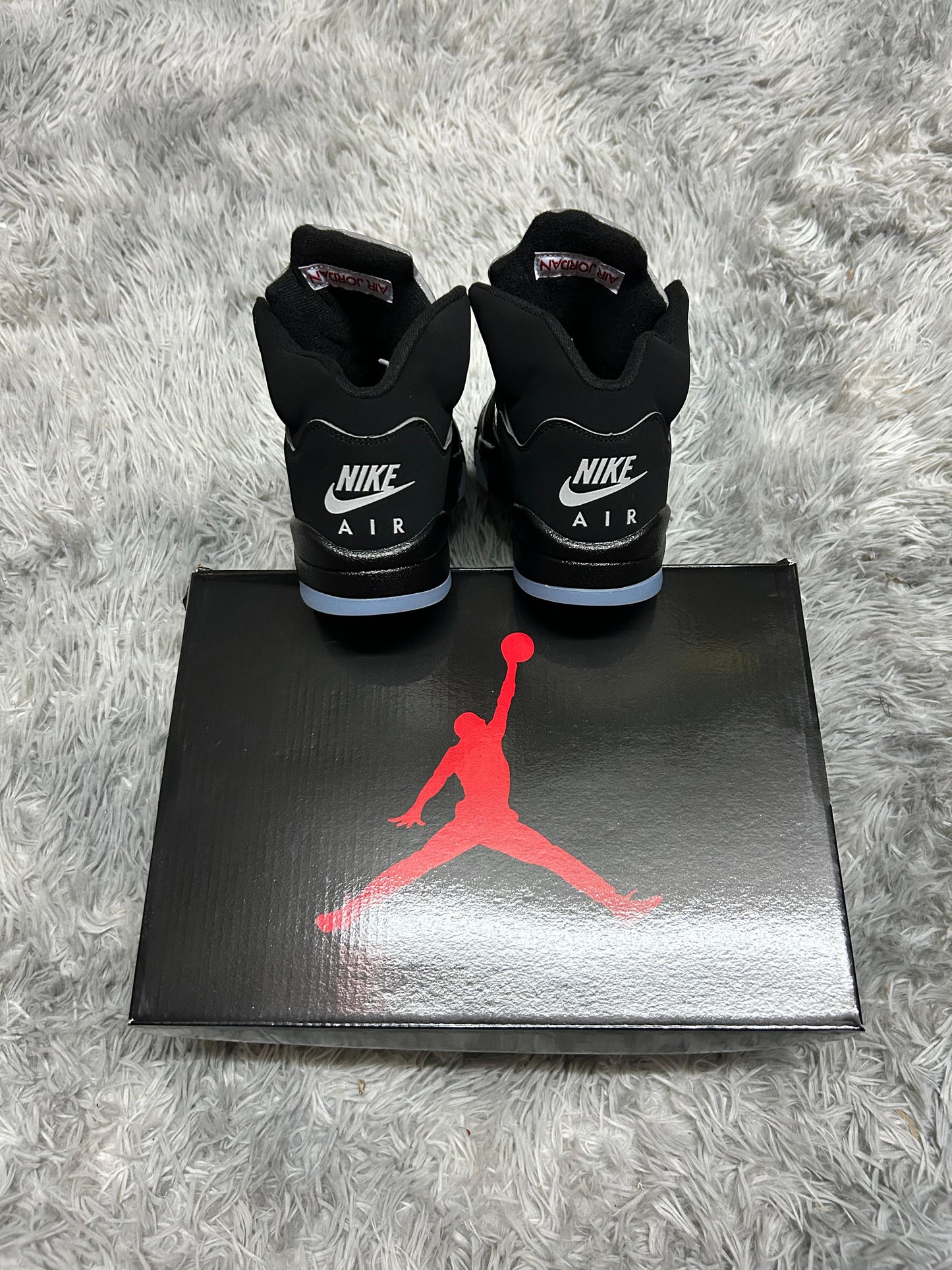 Air Jordan 5 Retro OG Black Metallic Reimagined