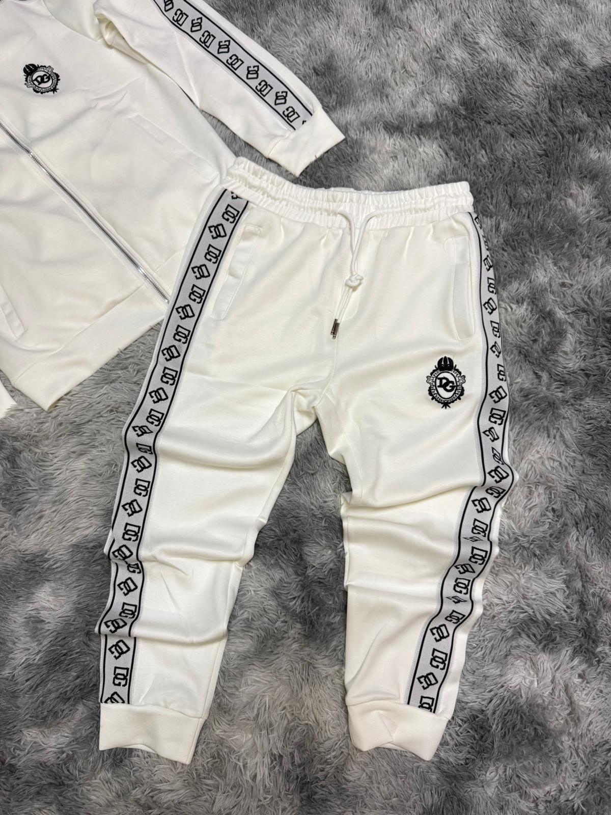 Chandal D&G blanco logo negro detalles laterales