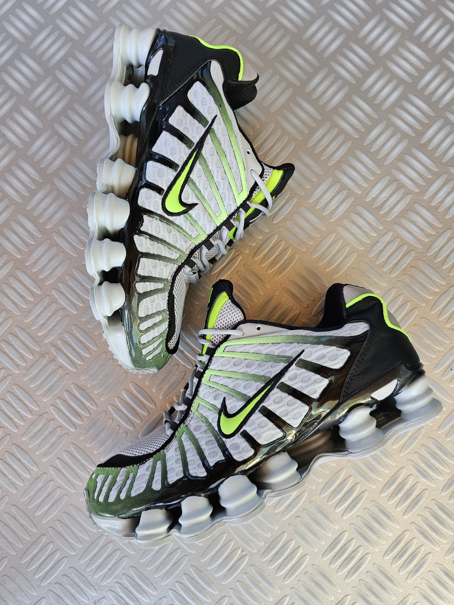 Shox grise best sale