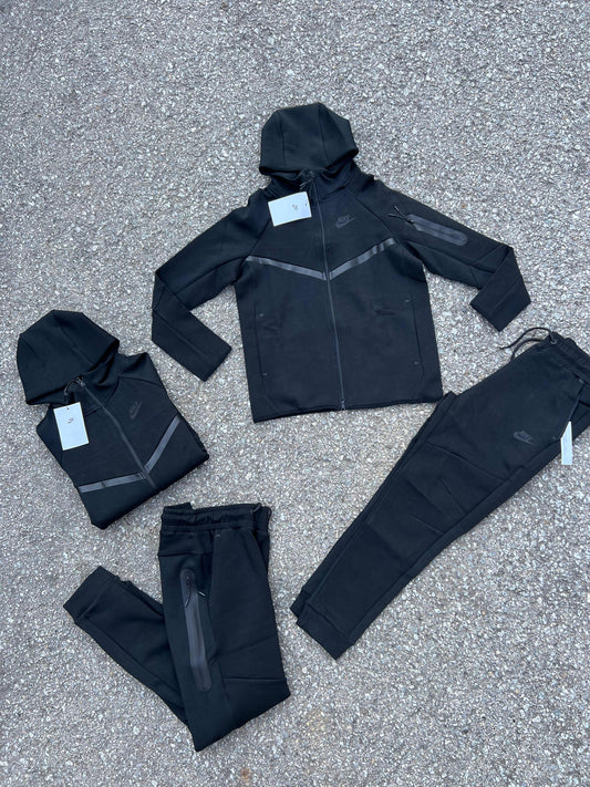 Chandal Nike tech negro