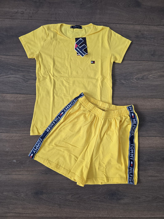 Conjunto verano Tommy amarillo chica