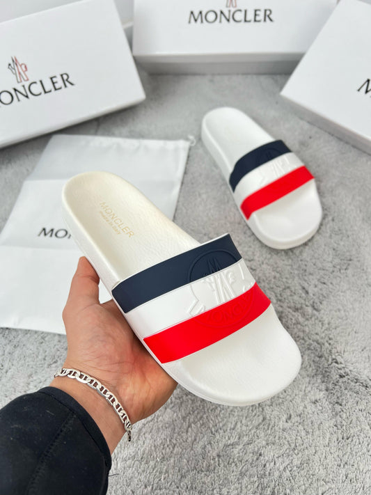 Chancla Moncler blanca logo tricolor
