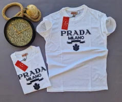 Camiseta prada blanca logo negro