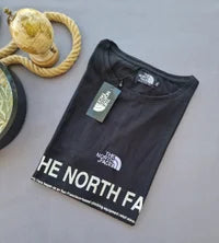 Camiseta north face negro logo blanco