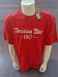 Camiseta Dior oversize rojo logo blanco