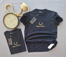 Camiseta fred perry negro logo dorado