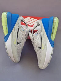 Nike air max 270 PULSE 2024 gris y azul logo negro