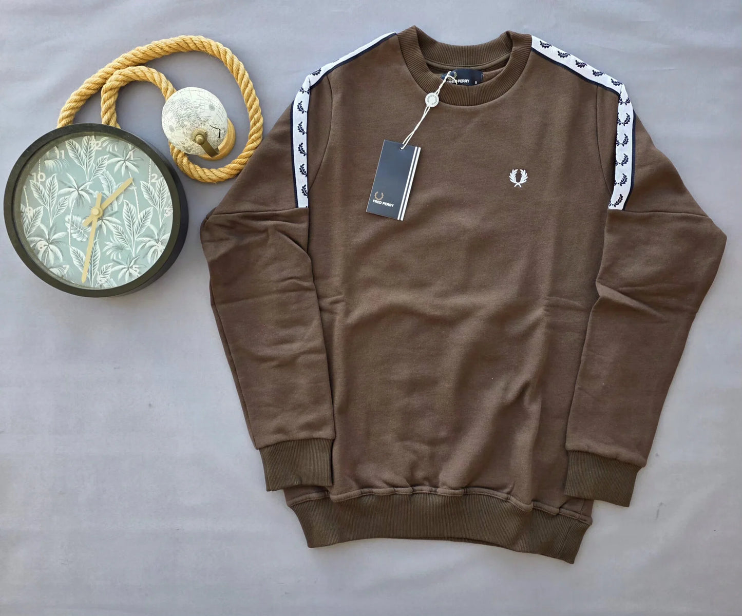 Sudadera FRED PERRY G5 marron logo blanco