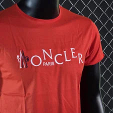 Camiseta Moncler roja logo blanco