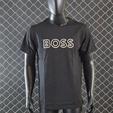 Camiseta hugo boss negro logo blanco contorno