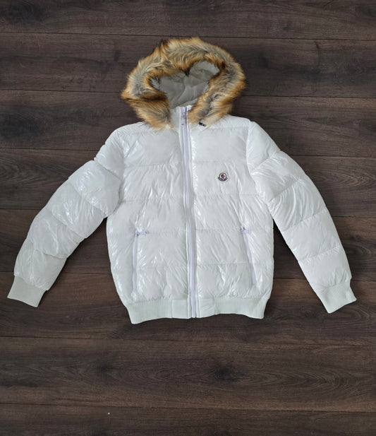 Abrigo moncler gorro blanco