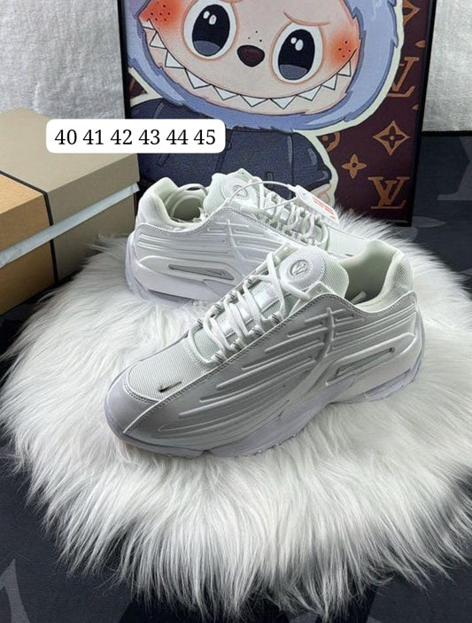 Noctas blancas logo plateado