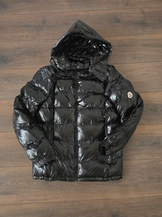 Abrigo moncler negro logo lateral