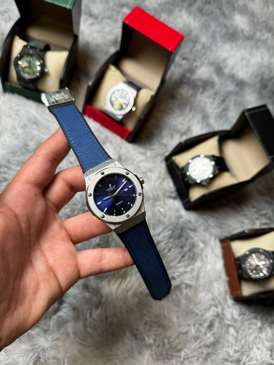 RELOJ HUBLOT azul y plateado