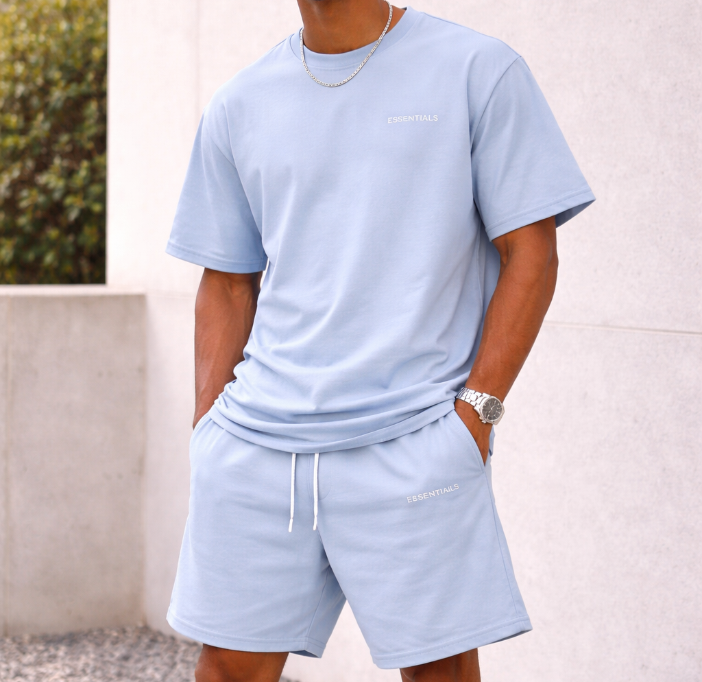 Conjunto Essentials azul logo blanco