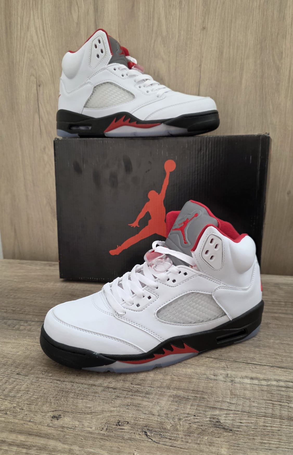 Jordan 5 blanca