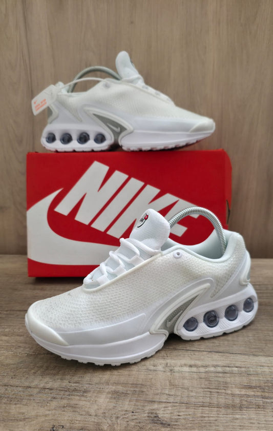 Air max dn blanca
