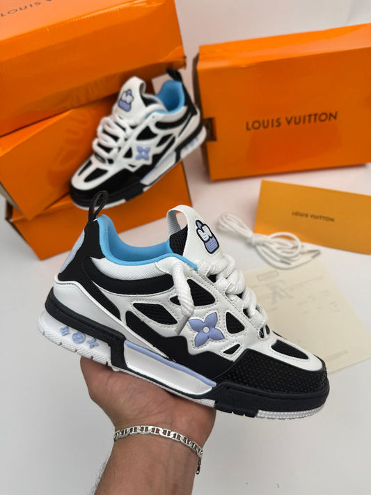 LOUIS VUITTON skate blanca negra logo detalles azules