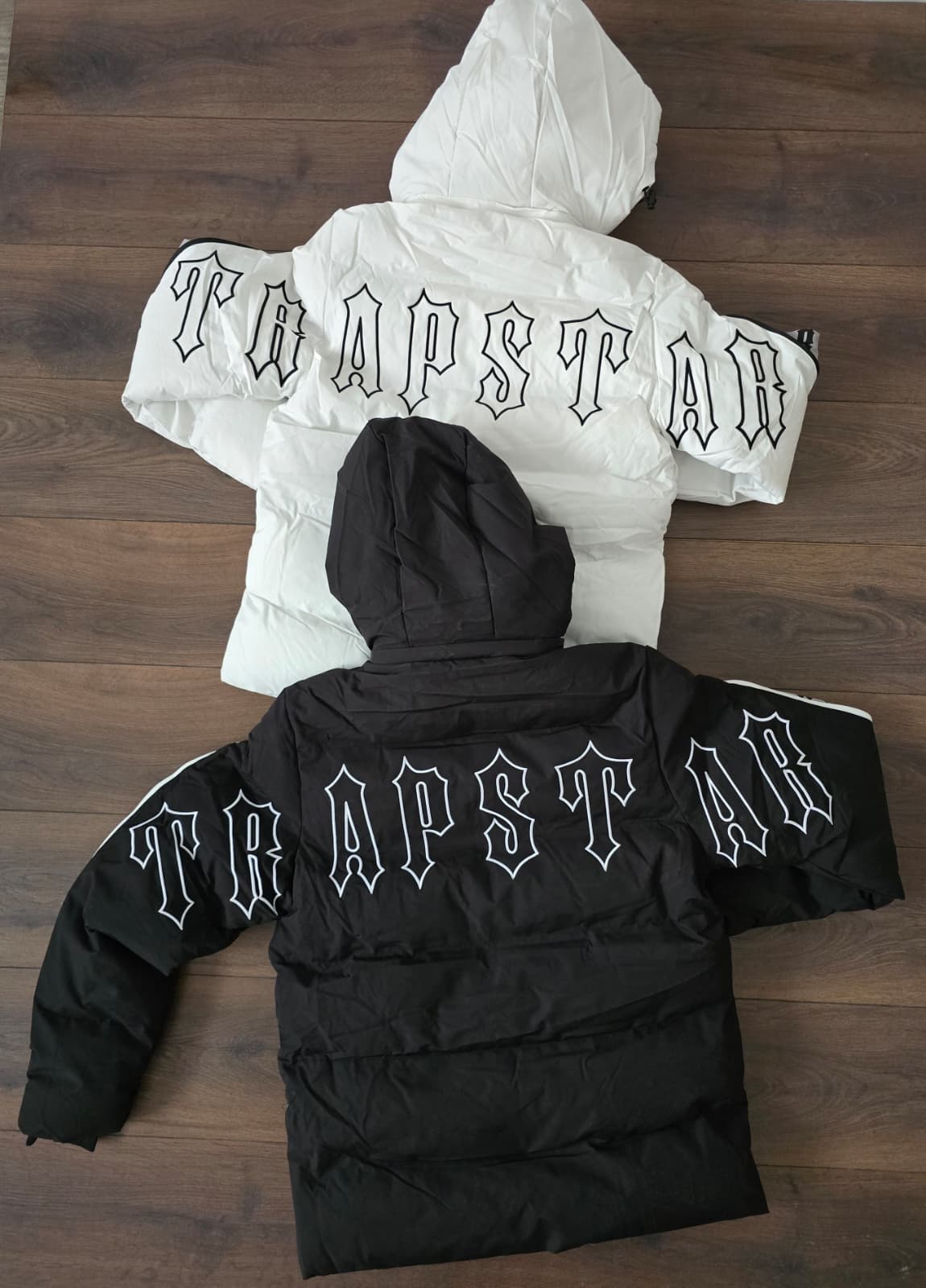 Abrigo trapstar blanco