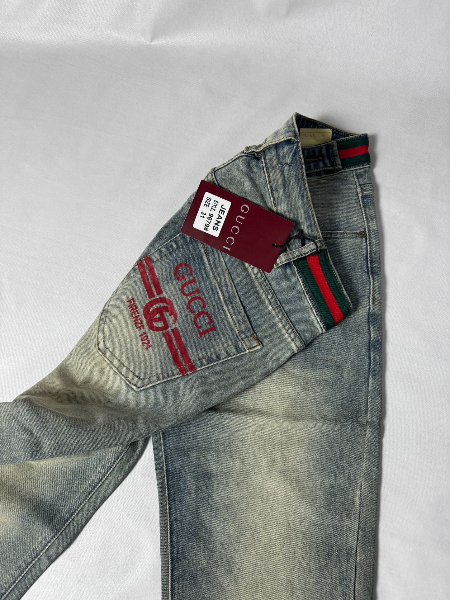 Pantalon vaquero GUCCI detalles rojos y verdes