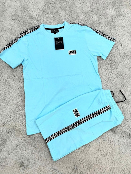 CONJUNTO armani azul claro logo gris