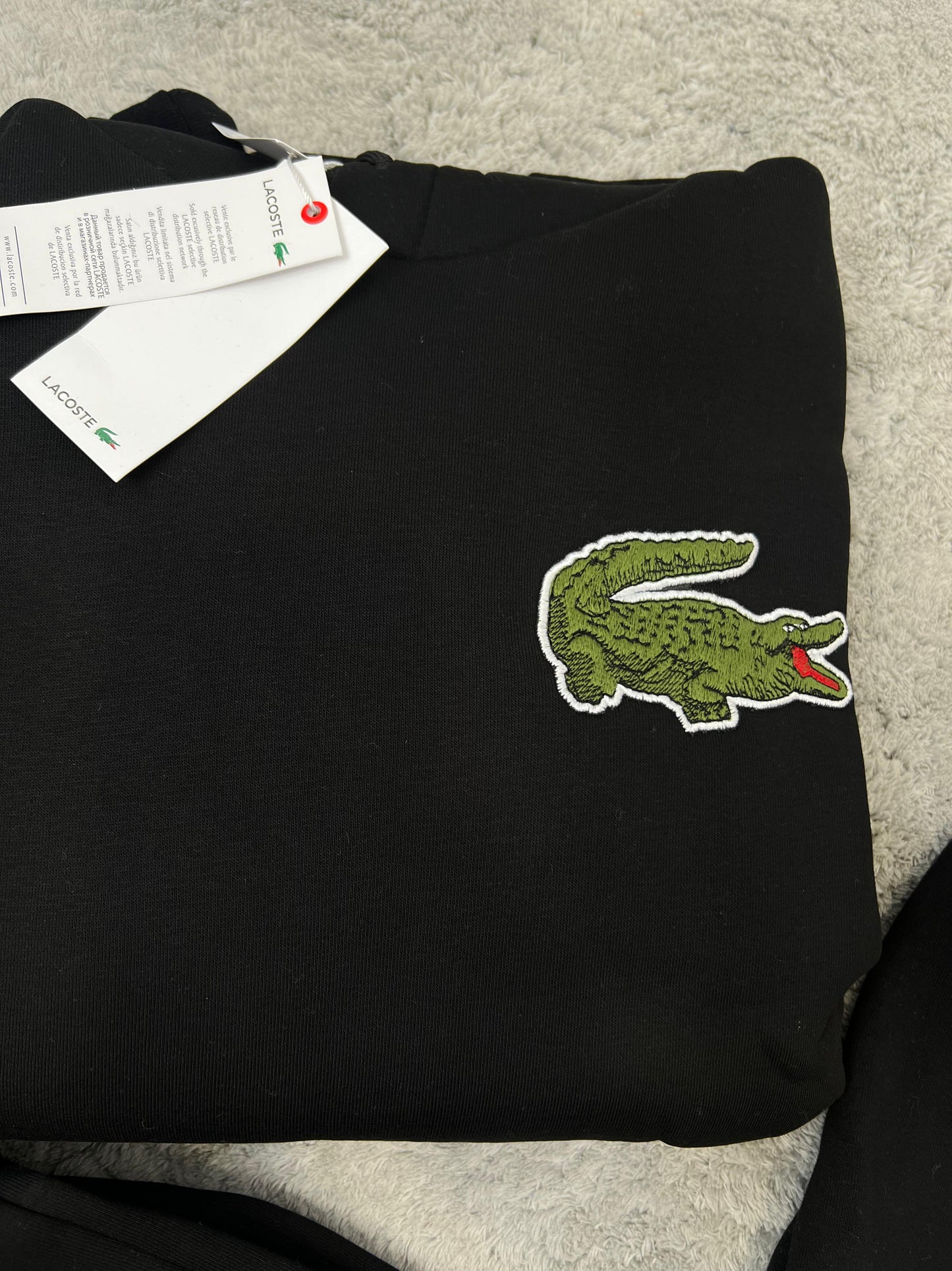 Chandal Lacoste negro logo verde grande