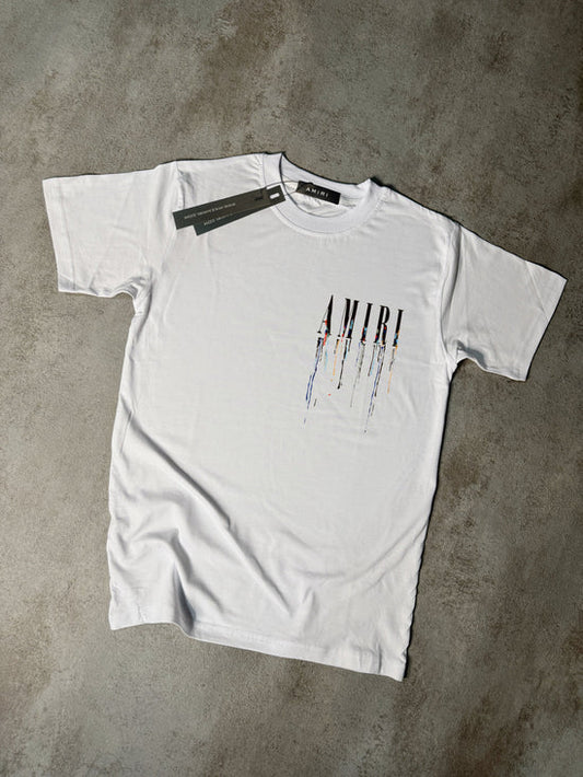 Camiseta amiri blanco letras negras colores