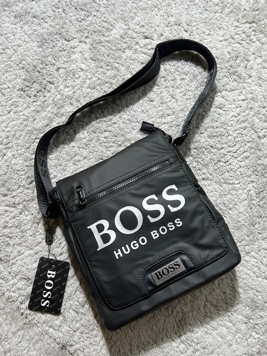 Bandolera hugo boss negra