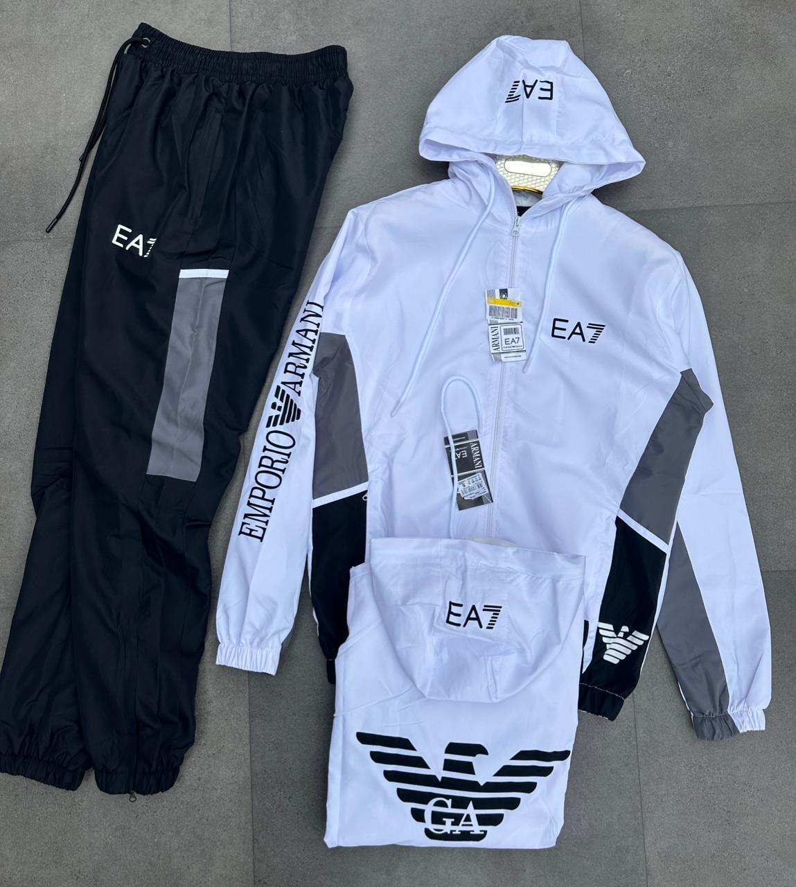 Chandal ARMANI blanco logo negro