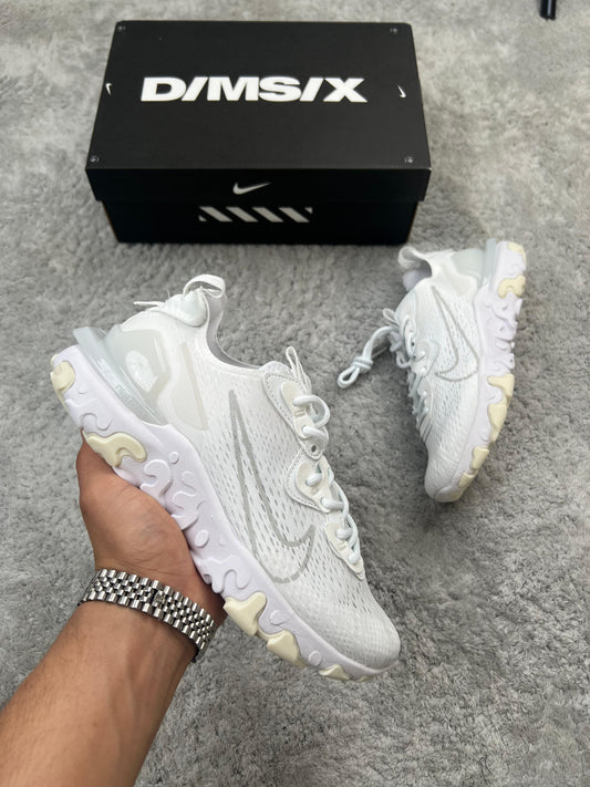 Nike react vision blancas logo gris