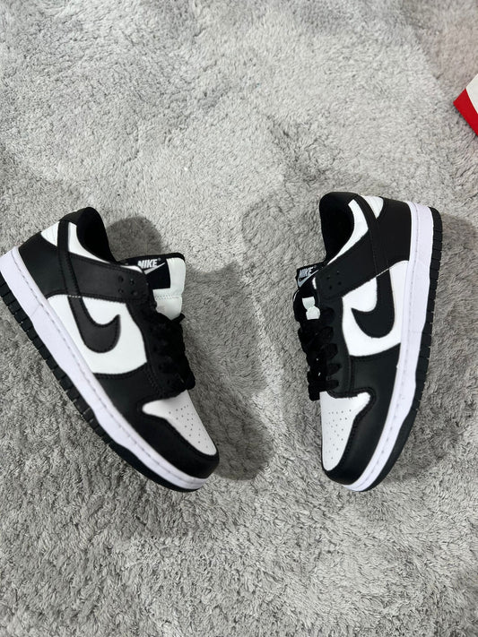 Dunk low panda