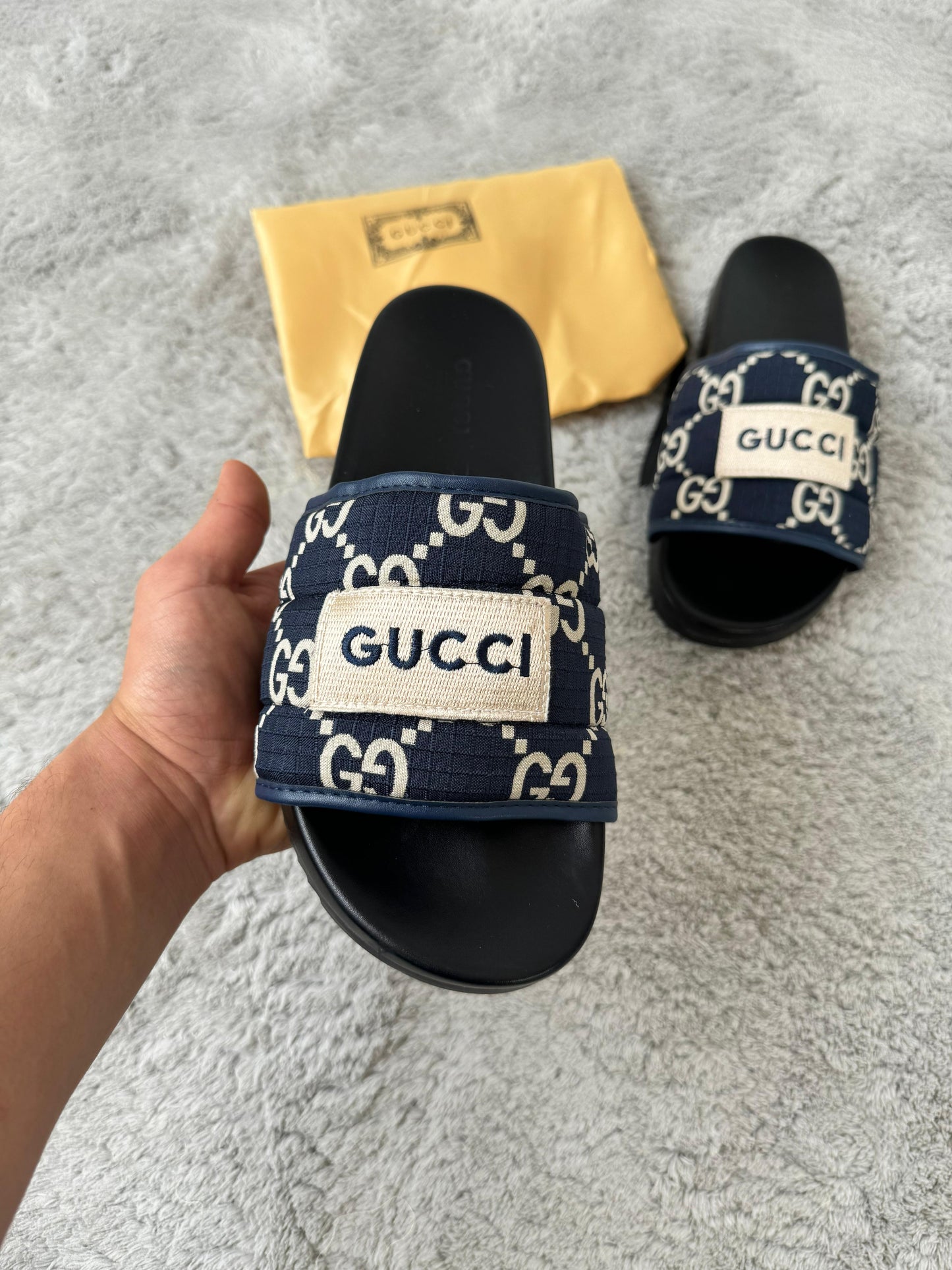 Chanclas gucci marrones