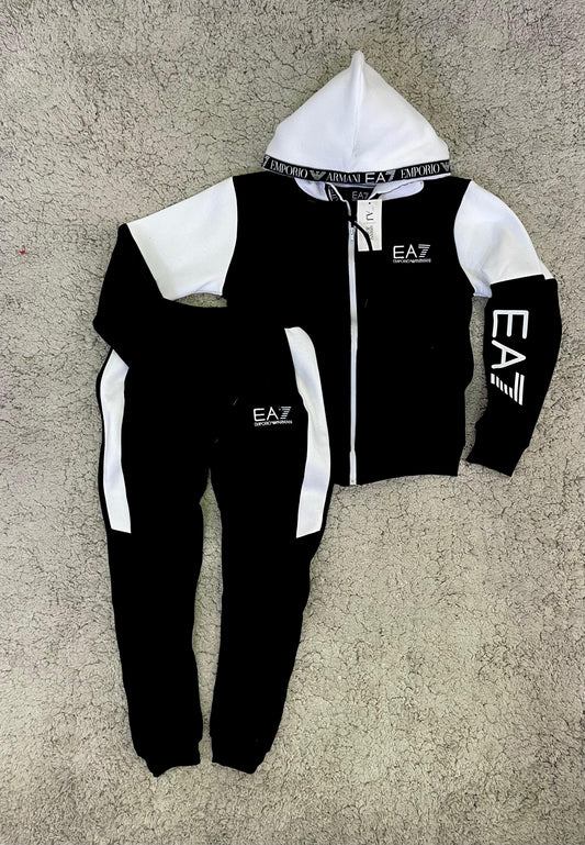 Chandal ARMANI negro y blanco