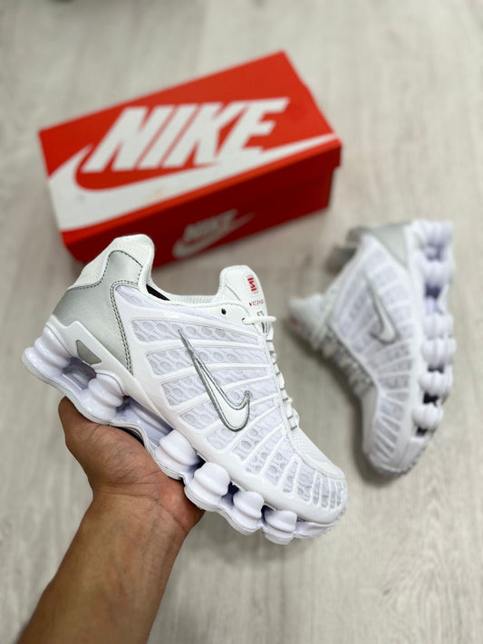 Nike shox blancas