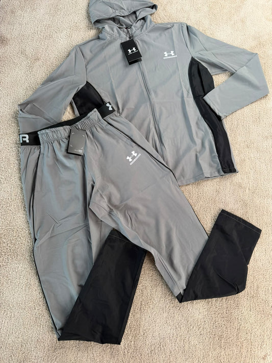 Chandal Under Armour gris logo blanco