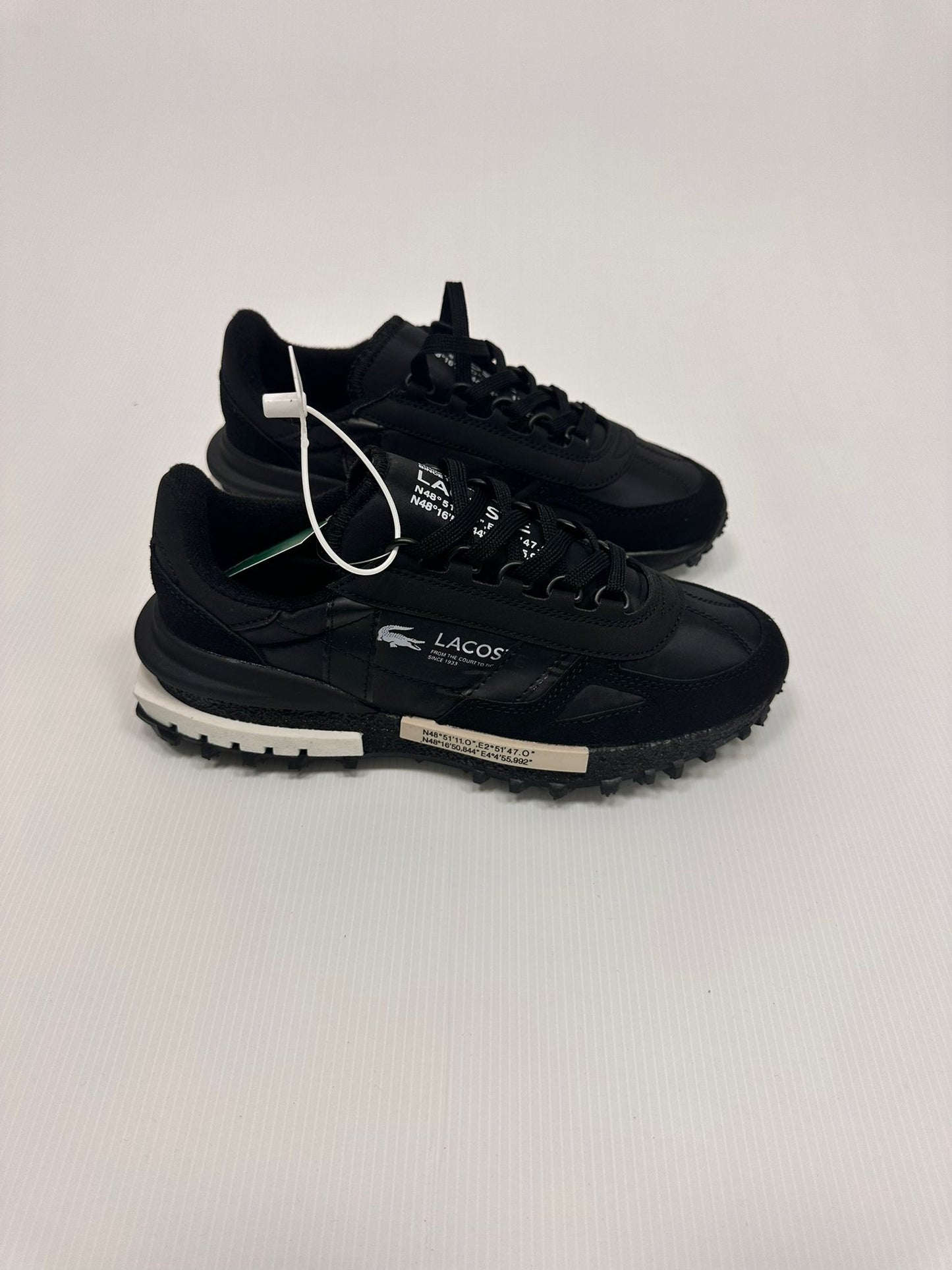 Zapatillas Lacoste negras logo blanco