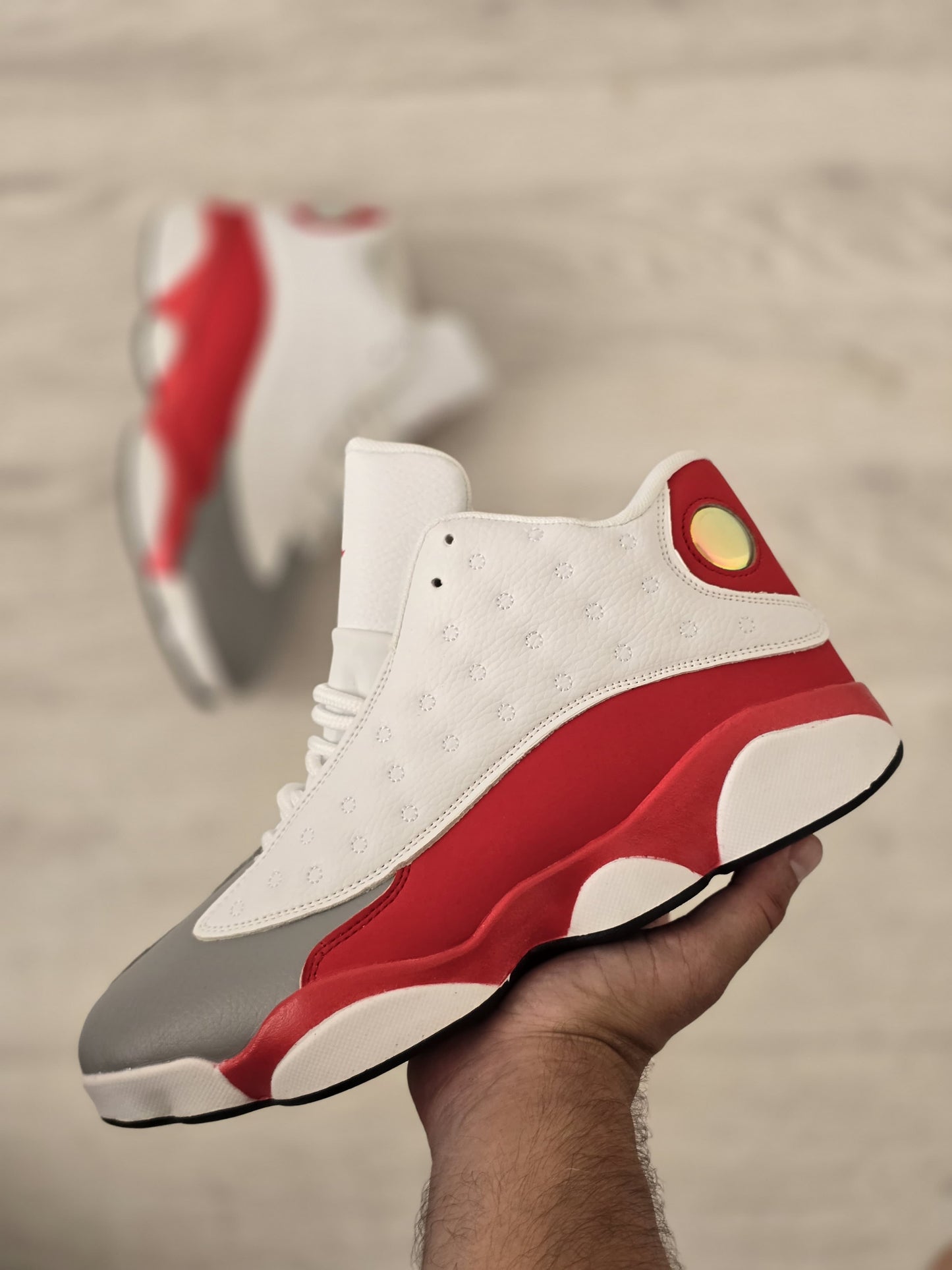 Jordan 13 blanca roja