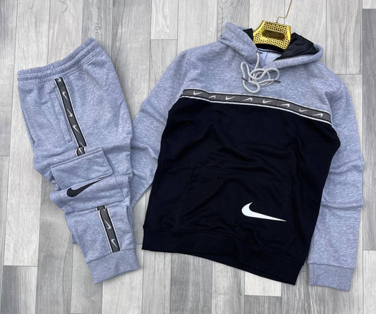 Chandals nike gris negro logos pequeños