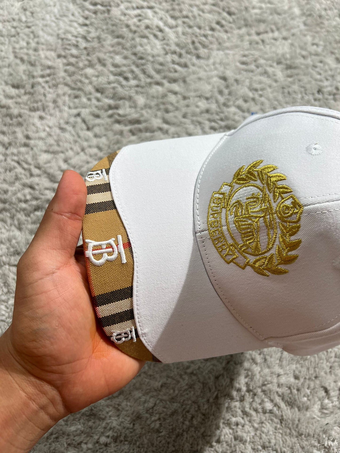 Gorra Burberry G5 blanca