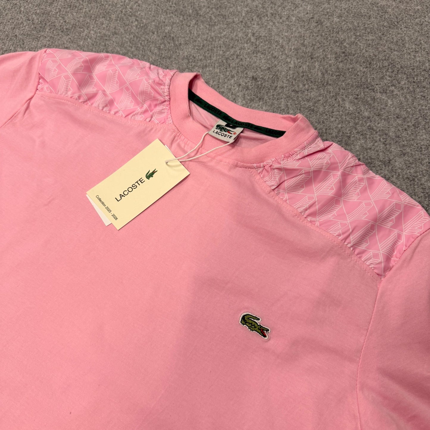 Conjunto lacoste rosa logo verde