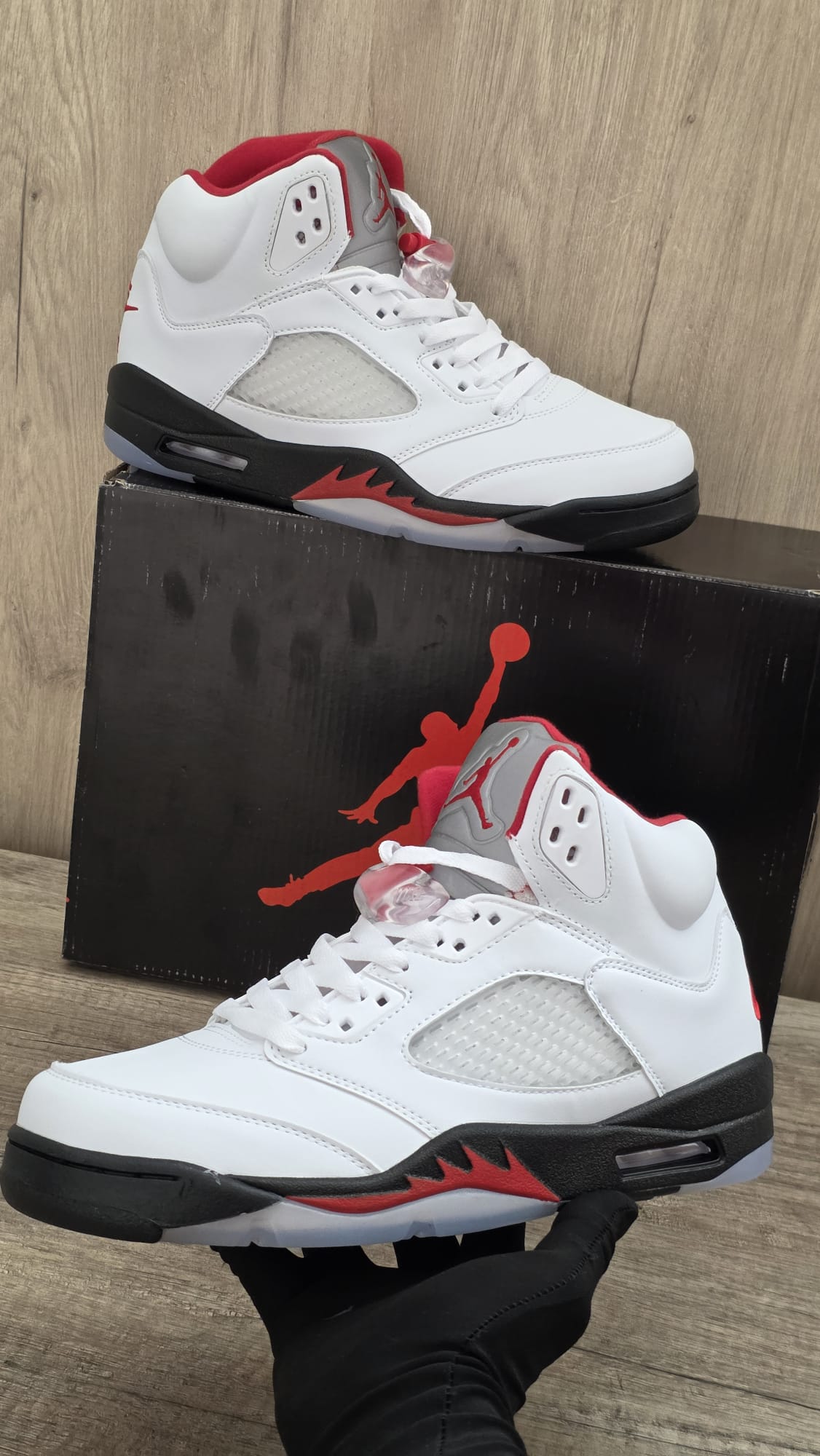 Jordan 5 blanca