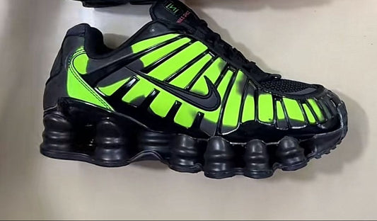 Shox negras camaleon verde