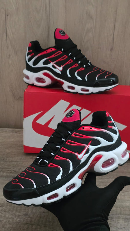 Tn negra rojo blanca suela blanca