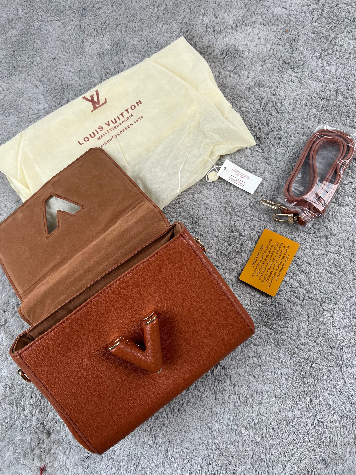 BOLSO LV marron