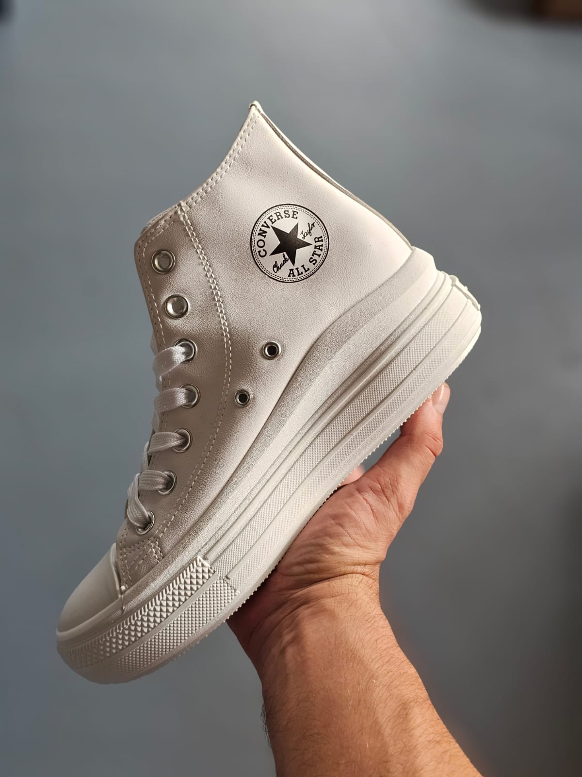 Convers chuck taylor polipiel blanca