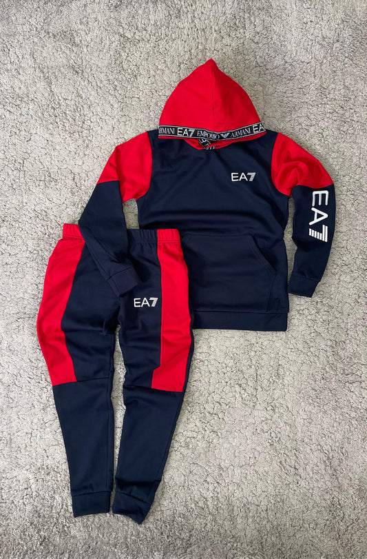 Chandal ARMANI azul marino y rojo logo blanco